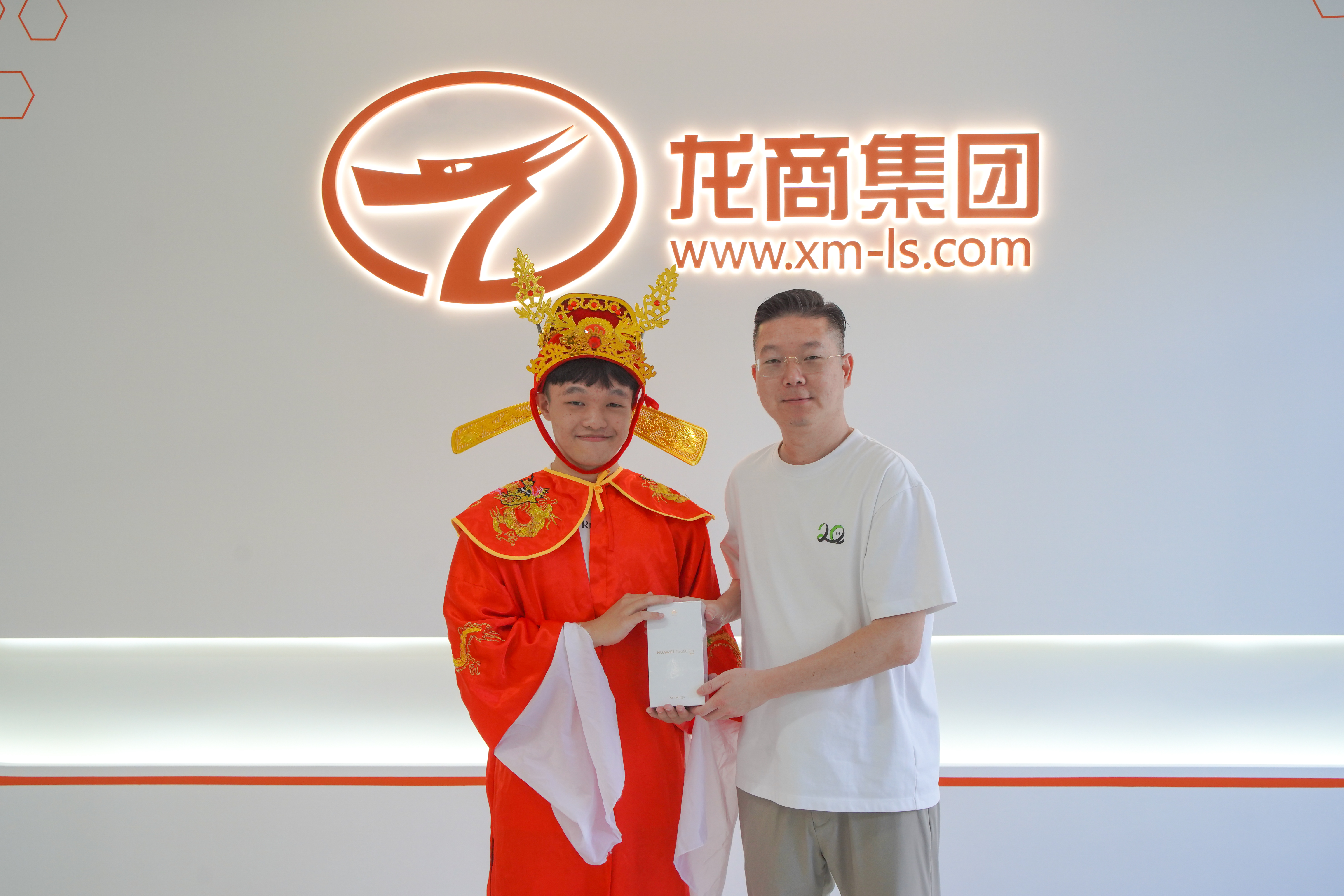 骰子一摇，好运来到！